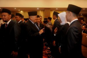 6-Pelantikan-Panwaslu-se-Sumsel-300x200